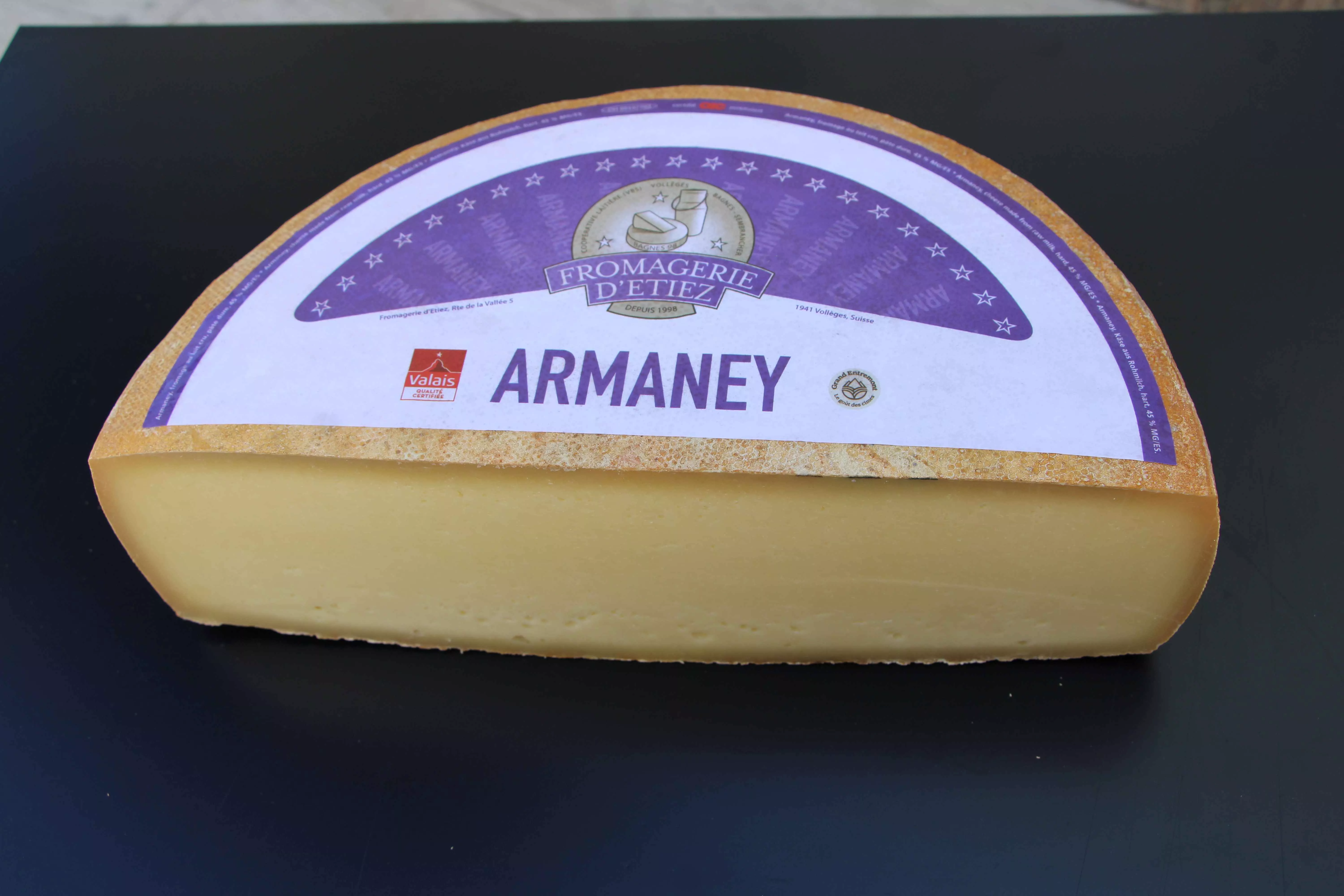 Armaney 1/2 pièce
