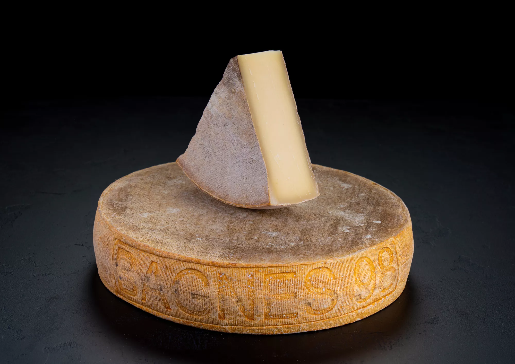 Vieux - fromage de montagne 1/4 pièce